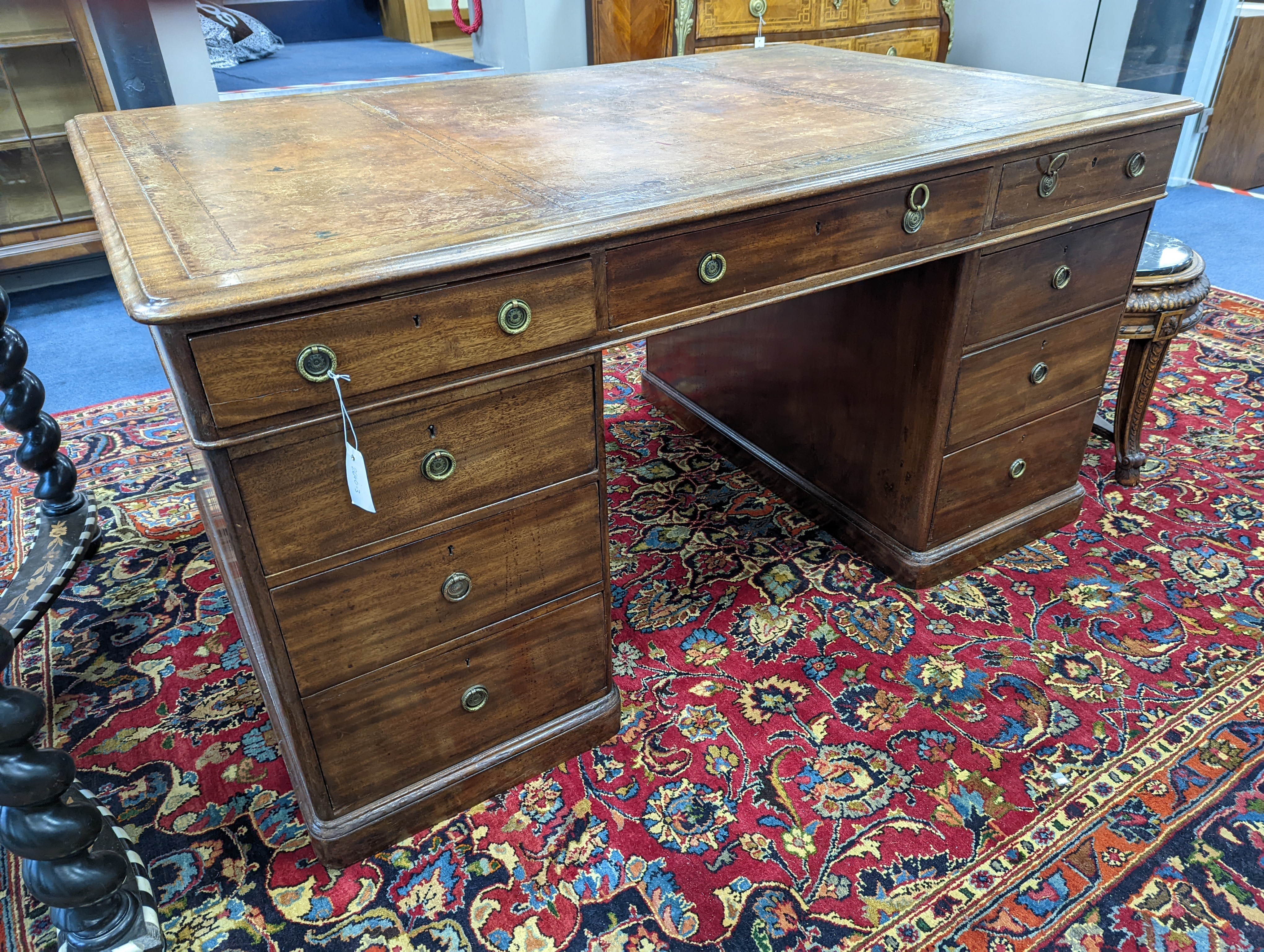 A Victorian mahogany pedestal partner's desk, length 152cm, depth 98cm, height 78cm